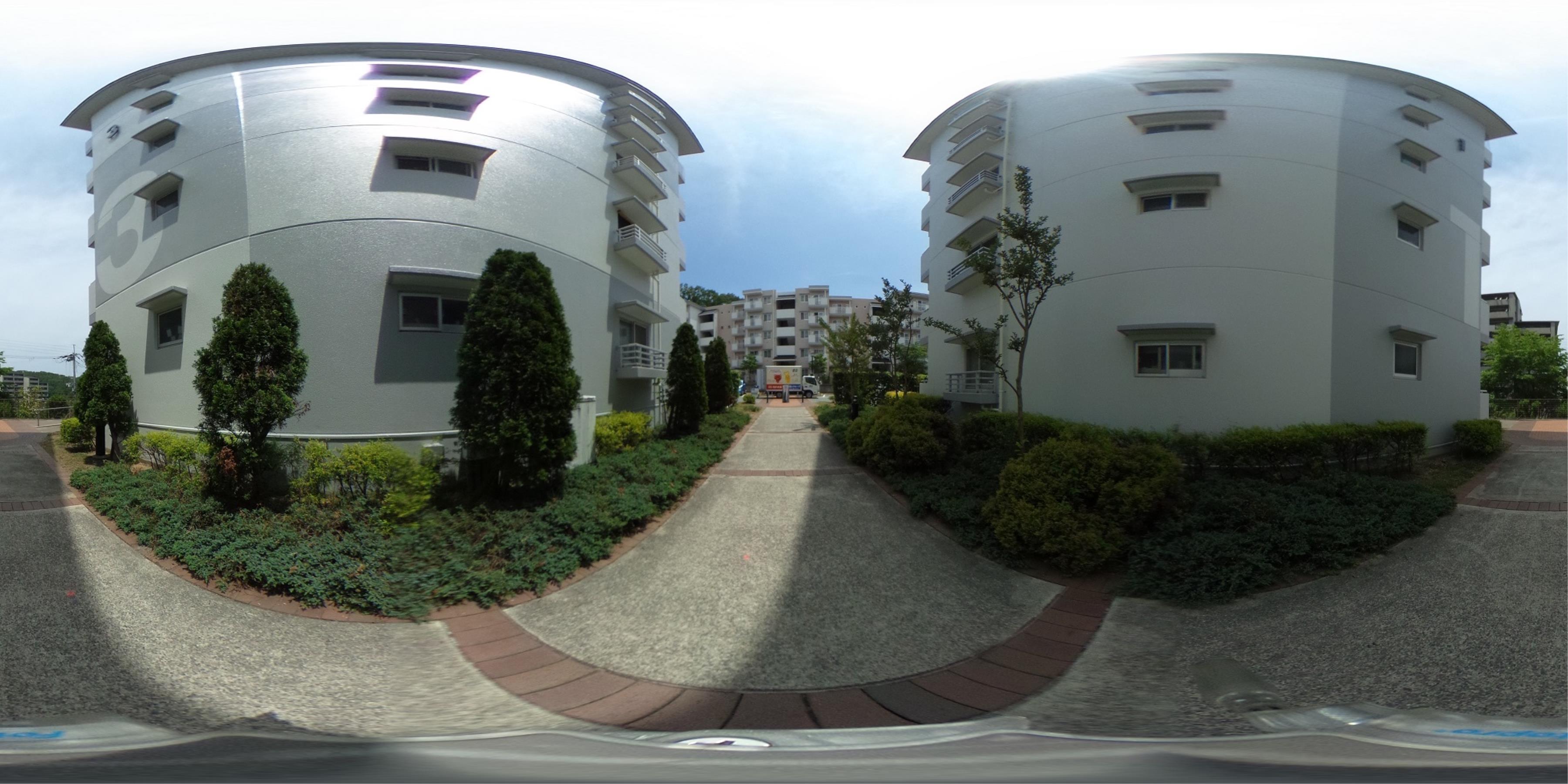 apartment 三田市すずかけ台四丁目4番地の1

住棟配置図