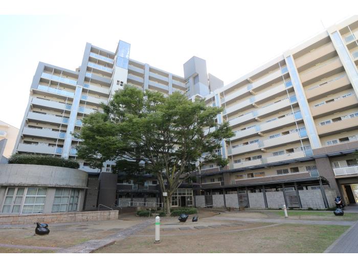 apartment 豊中市曽根東町六丁目5番

住棟配置図