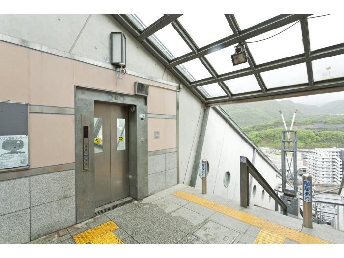 兵庫県西宮市にあるUR賃貸住宅 グリーンヒルズ東山台の周辺写真 2/12