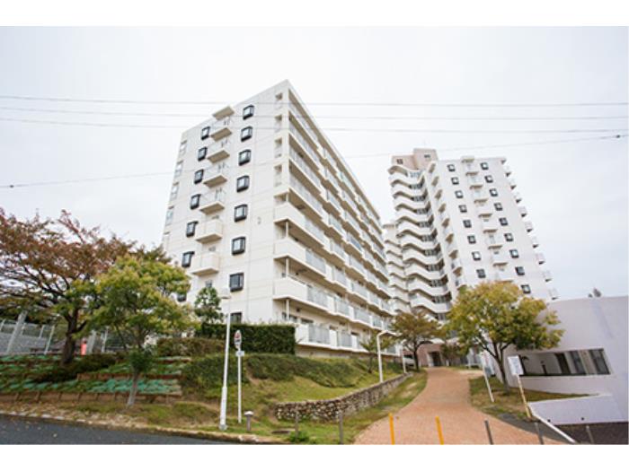 apartment 神戸市垂水区舞子台7丁目1番

住棟配置図
