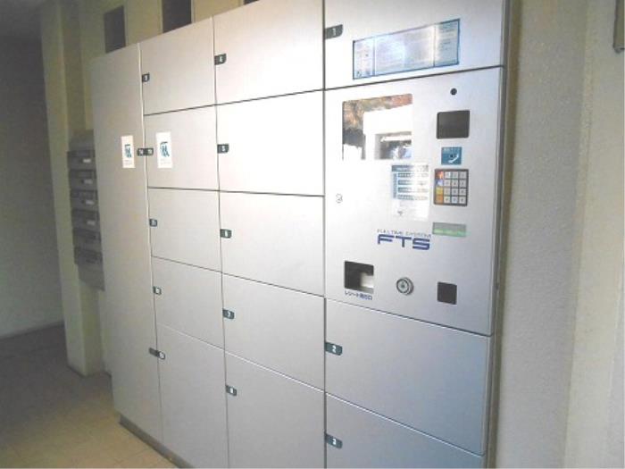 apartment 豊中市服部寿町一丁目9、10、11番

住棟配置図