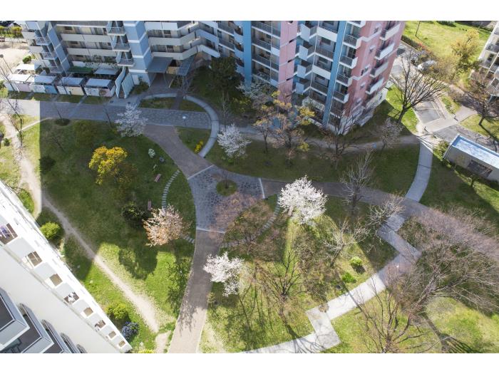 apartment 尼崎市武庫元町三丁目5番・武庫豊町二丁目1番

住棟配置図