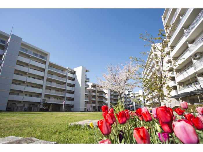 apartment 尼崎市武庫元町三丁目5番・武庫豊町二丁目1番

住棟配置図