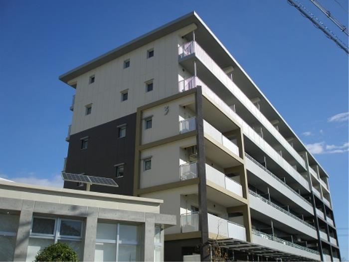 apartment 豊中市刀根山4丁目4番

住棟配置図