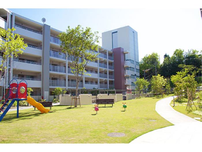 apartment 宝塚市仁川団地1番、5番

住棟配置図