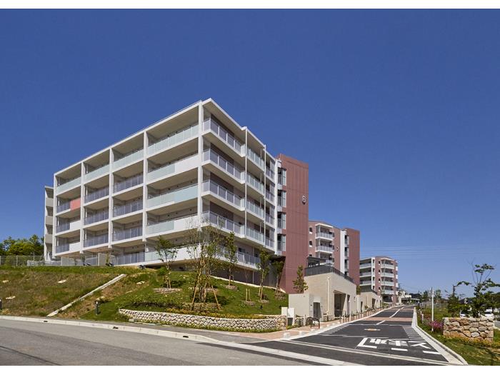 apartment 宝塚市仁川団地1番、5番

住棟配置図