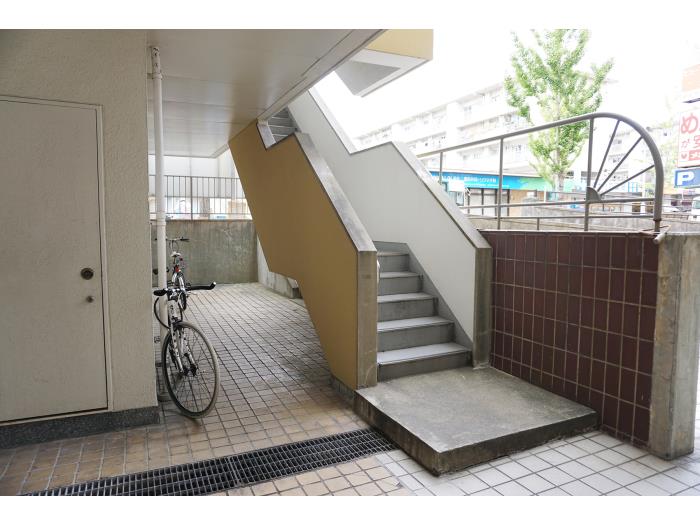 福岡県福岡市南区にあるUR賃貸住宅 長住五丁目の周辺写真 2/9
