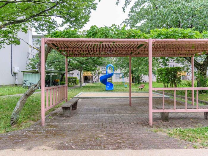 apartment 福岡市早良区室住団地

住棟配置図