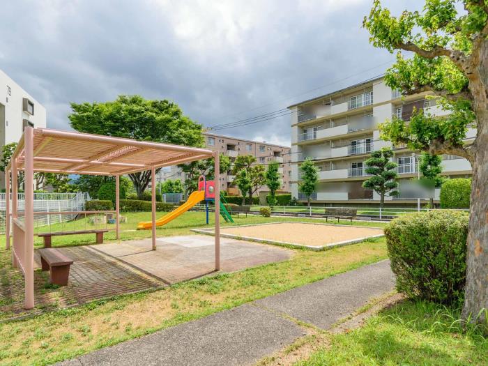 apartment 福岡市早良区室住団地

住棟配置図