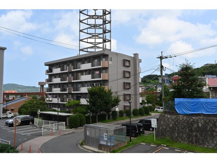 apartment 北九州市八幡東区枝光4丁目14番 ほか

住棟配置図