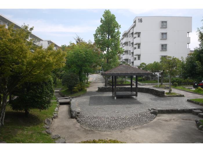 apartment 春日市春日公園1丁目 ほか

住棟配置図