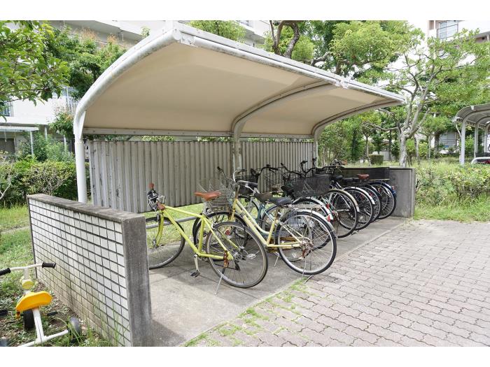 apartment 春日市春日公園1丁目 ほか

住棟配置図