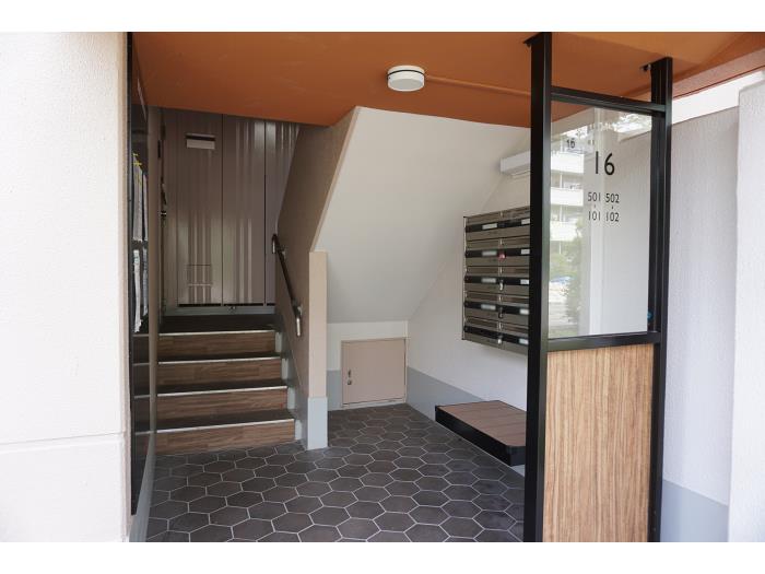 apartment 春日市春日公園1丁目 ほか

住棟配置図