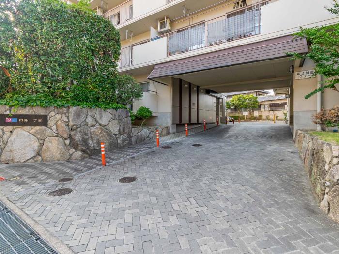 福岡県福岡市城南区にあるUR賃貸住宅 田島一丁目の周辺写真 2/8
