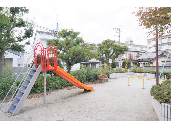 apartment 春日市千歳町1丁目98番

住棟配置図