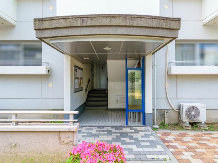 福岡県福岡市中央区にあるUR賃貸住宅 アーベイン六本松の周辺写真 2/9