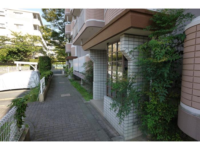 apartment 春日市春日公園3丁目3番 ほか

住棟配置図