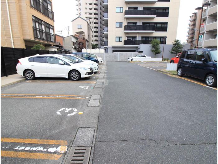 apartment 福岡市中央区草香江二丁目11番19号

住棟配置図