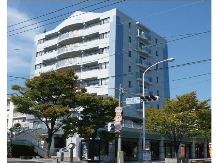 福岡県福岡市南区にあるUR賃貸住宅 アーベイン長住三丁目の外観写真 1/3