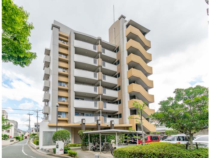 福岡県福岡市早良区にあるUR賃貸住宅 アーベインルネス曙の周辺写真 4/9