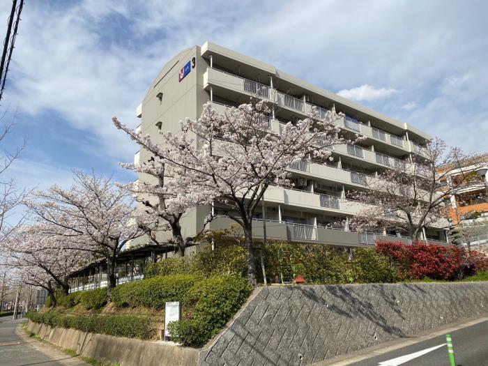 福岡県北九州市八幡西区にあるUR賃貸住宅 アーベインルネス穴生の周辺写真 3/8