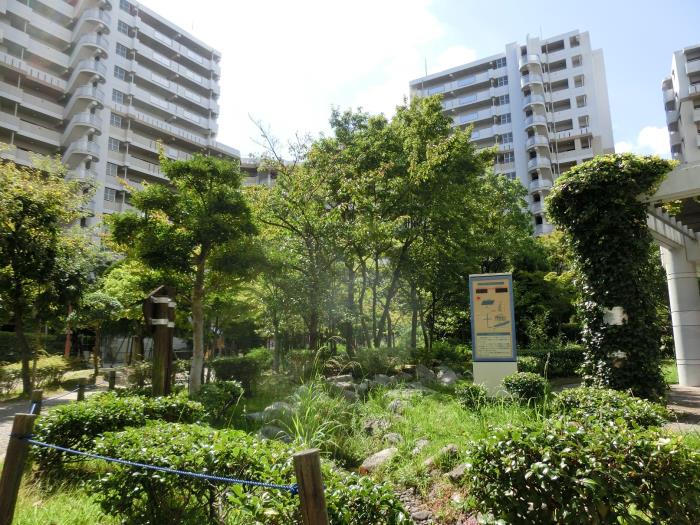 apartment 春日市日の出町3丁目1番1 ほか

住棟配置図